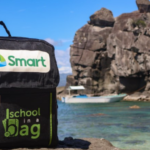 Apo Island receives School-in-a-Bag from Smart
