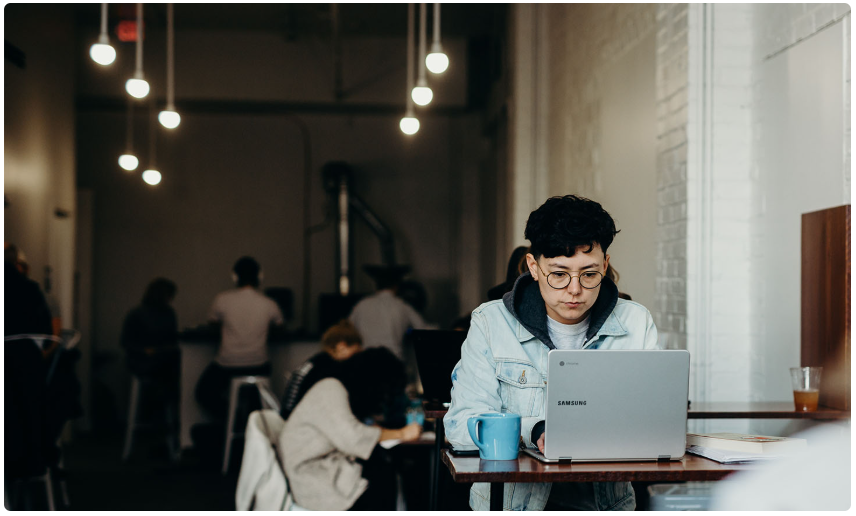 The 3 Best Online Platforms for Teaching English in 2025